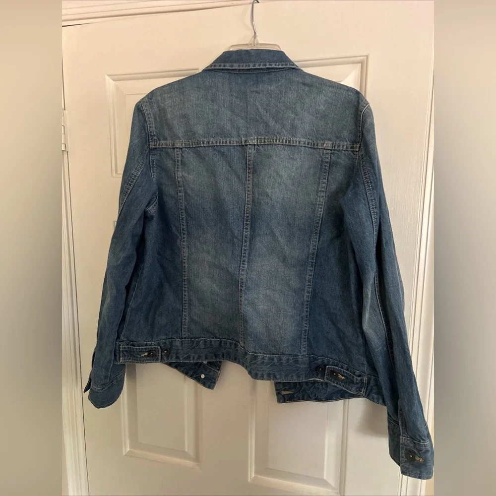 St. John’s Bay lightweight jean jacket - XL women’s - Picture 2 of 4